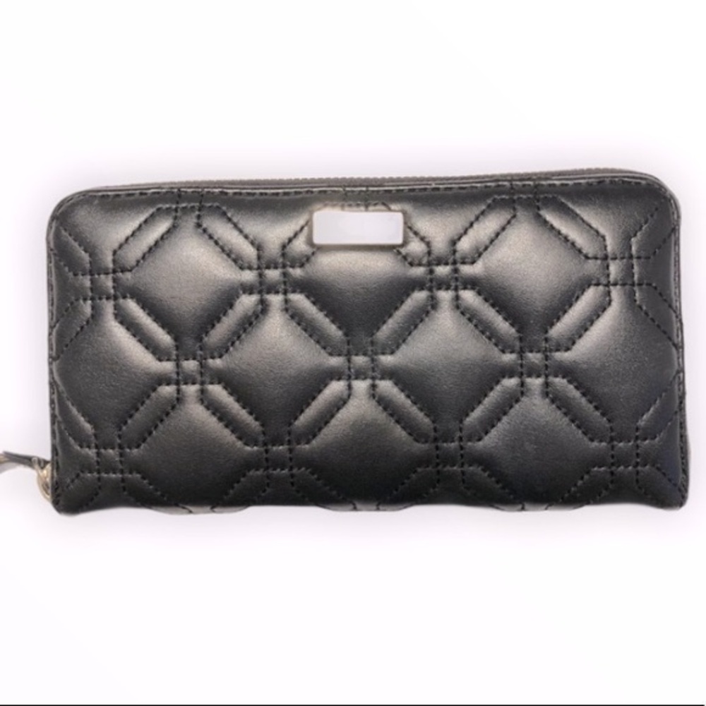 KATE SPADE 👛 black quilted zipper wallet